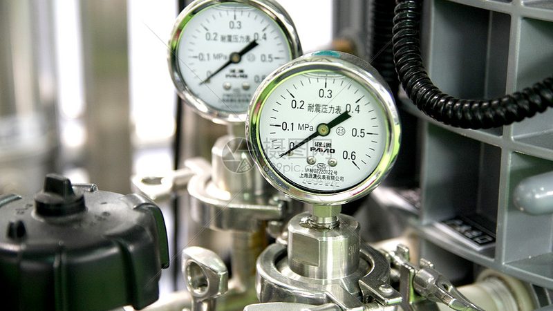 化工厂液位测量：差压变送器选型的关键因素